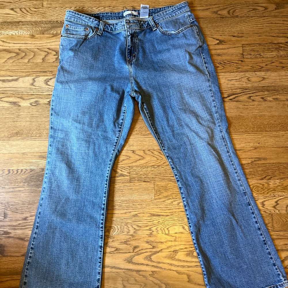 Levi's Women's Light Blue Boot Cut Jeans